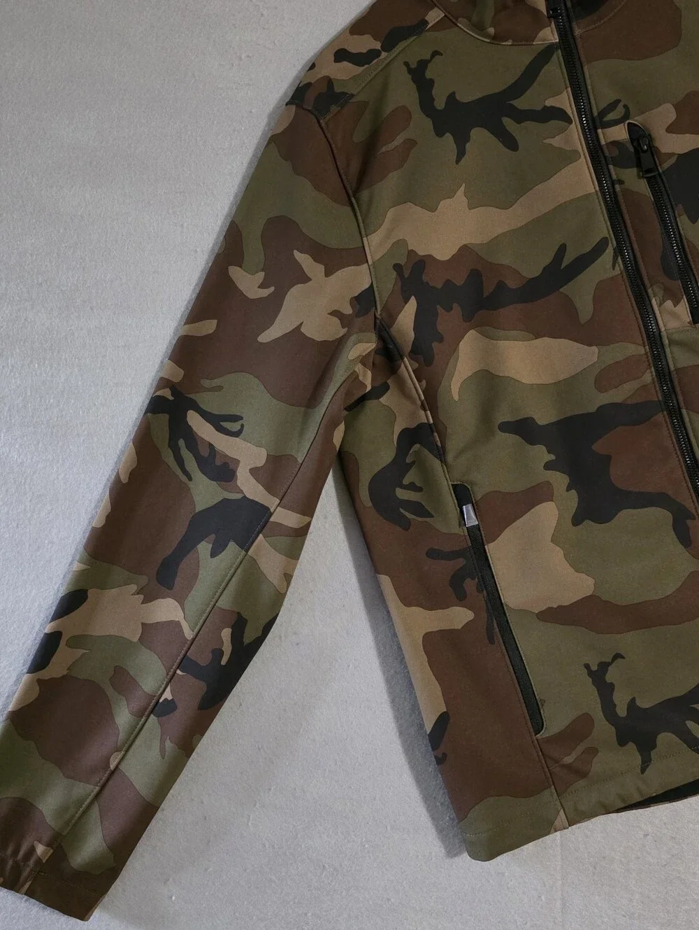 NWOT Polo Ralph Lauren Mens Water Resistant Camo Softshell Jacket Size Medium